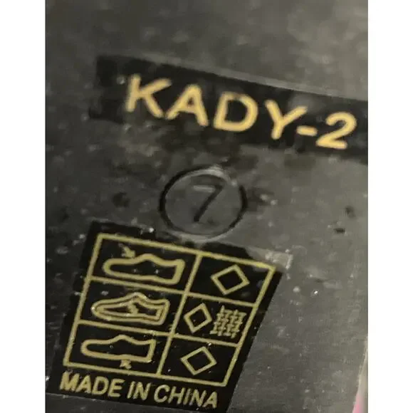 Womens Size 7 Kady Red Ankle Snake Skin Faux Leather Boots Pointy Toe Fashonnova - Picture 11 of 12